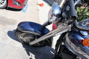 Clearwater, FL - Motorcyclist Injured in Crash at Drew St & N Hillcrest Ave
