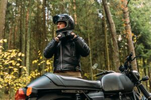 What Gear Should Motorcyclists Wear to Keep Them Safe?