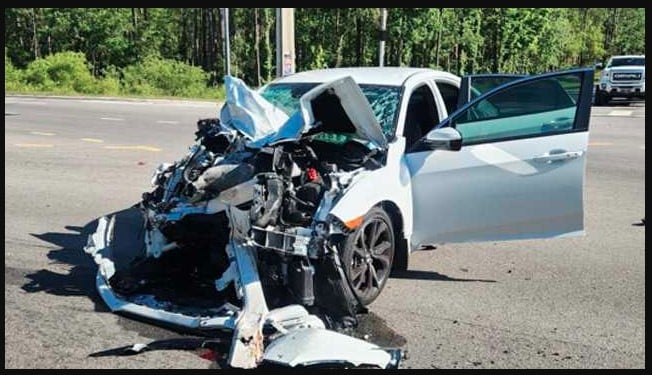 Accident in Volusia County leaves two injured