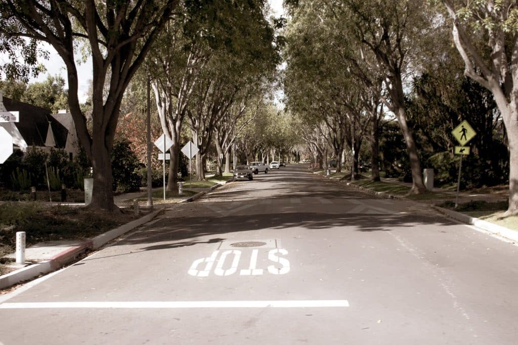 Tampa, FL – Injuries Reported After Crash at Gray St & Dale Mabry Hwy